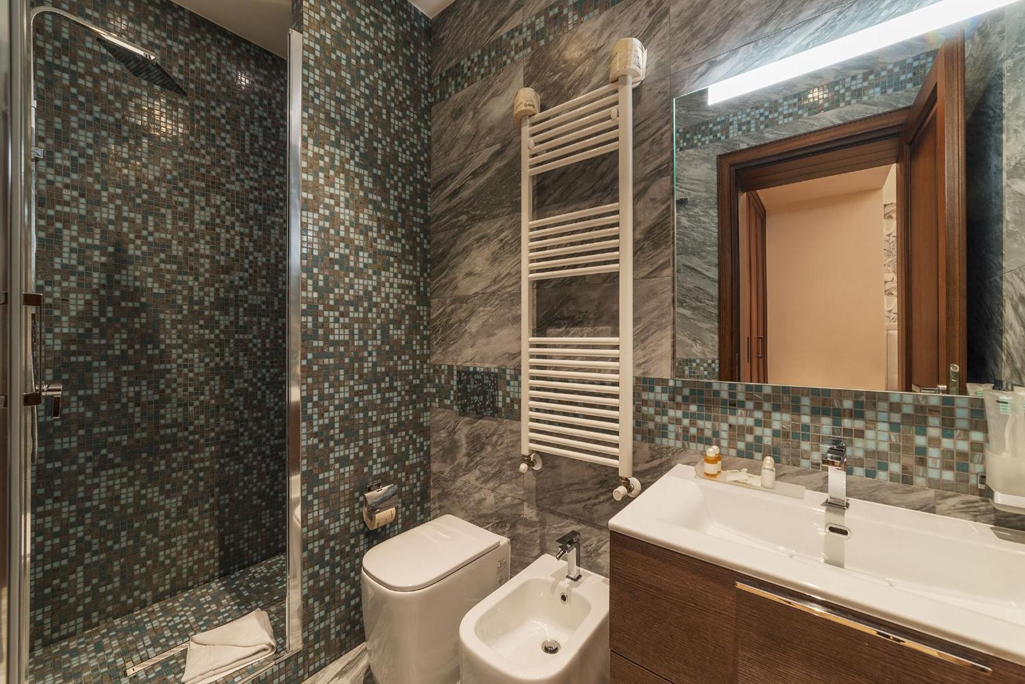 900 Emilia/corte Apartment *