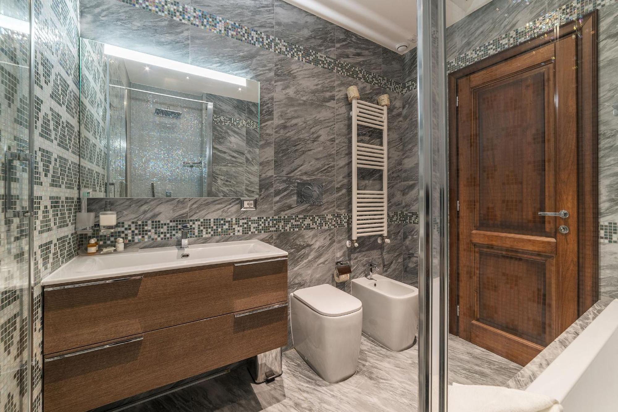 Apartment 900 Emilia/corte