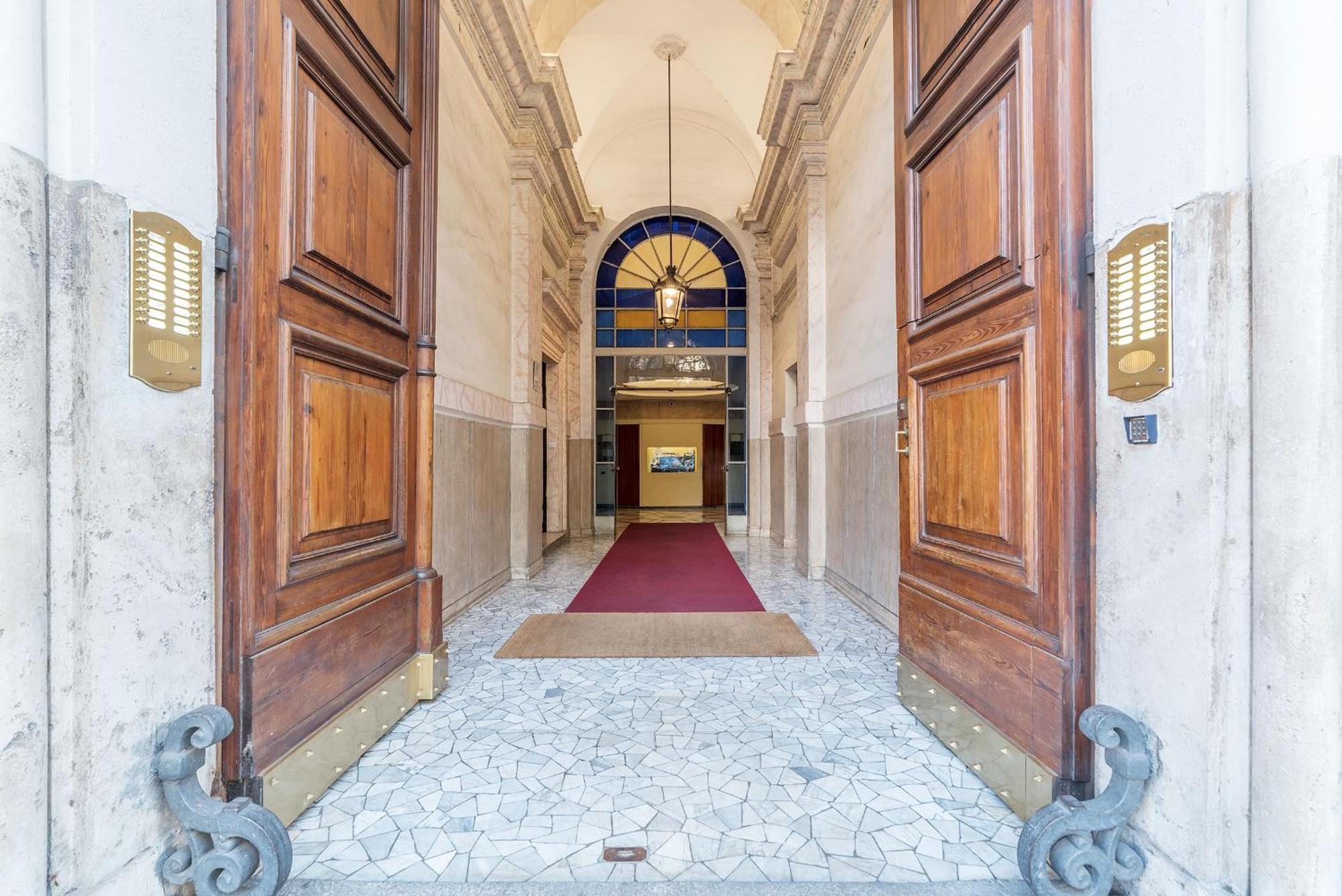 900 Emilia/corte Apartment *